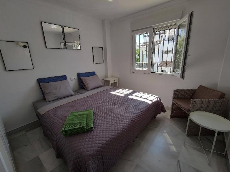 Room Near The Sea Марбелья Номер фото